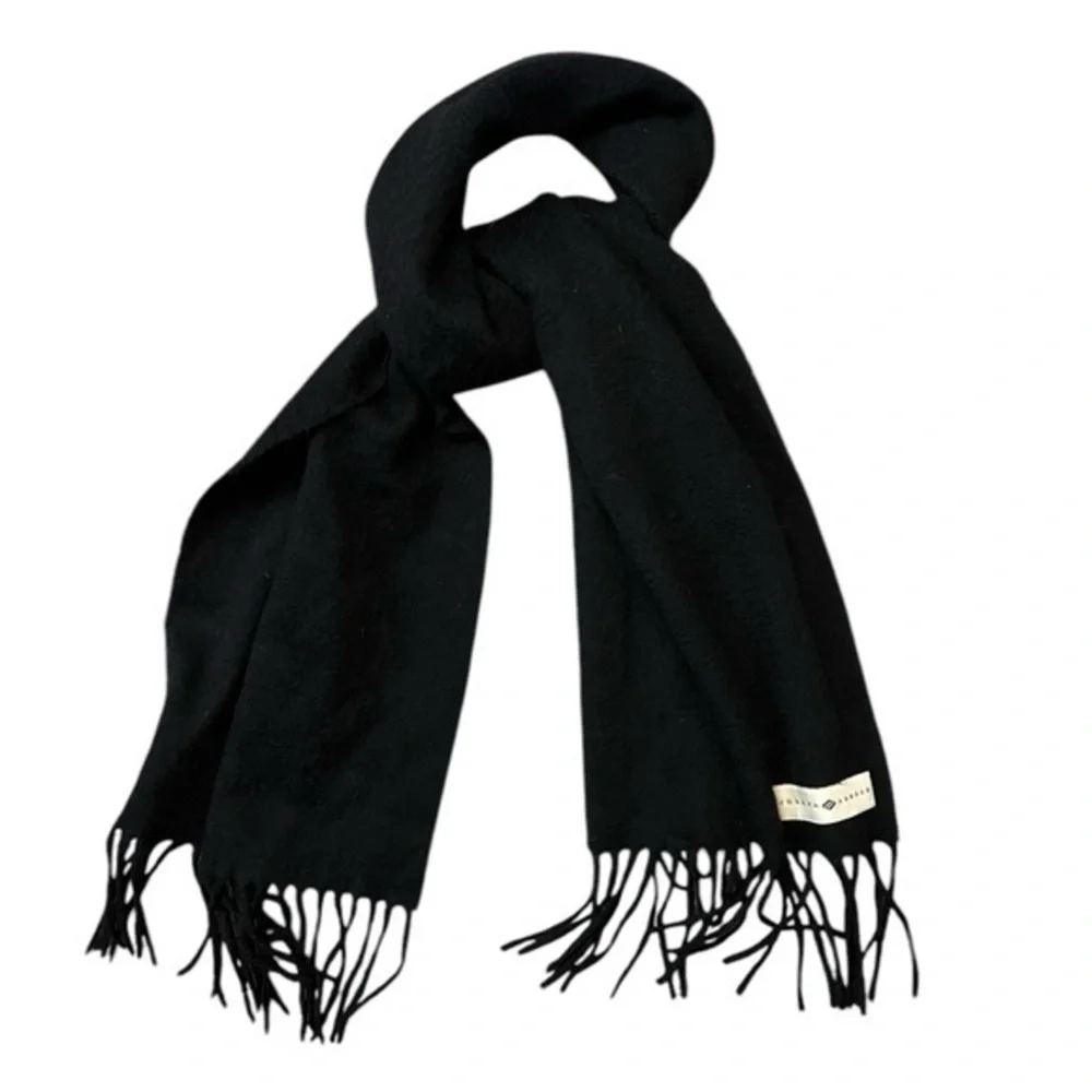 JOSEPH ABBOUD 100% cashmere classic black winter scarf